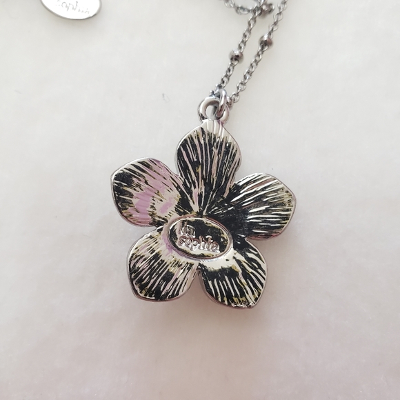 LIA SOPHIA Silver Tone Enamel Flower Rhinestones Faux Pearl Necklace - Picture 4 of 8